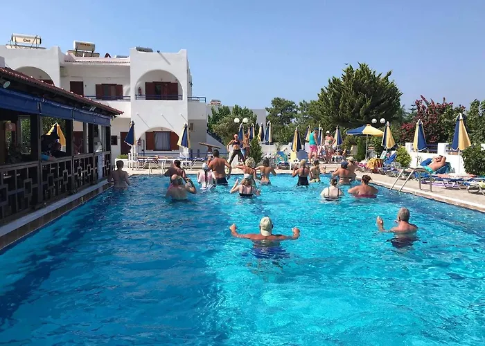 Chrysanthi Studios And Apartments Pefkos